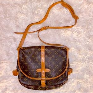 🔥🩸QUICK PRICE DROP🩸🔥🤎LOUIS VUITTON Saumur Saddle 30